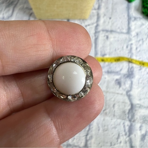 Repurposed clipon earrings turned into pins, tie tacks, brooches and pin buttons - Picture 6 of 9